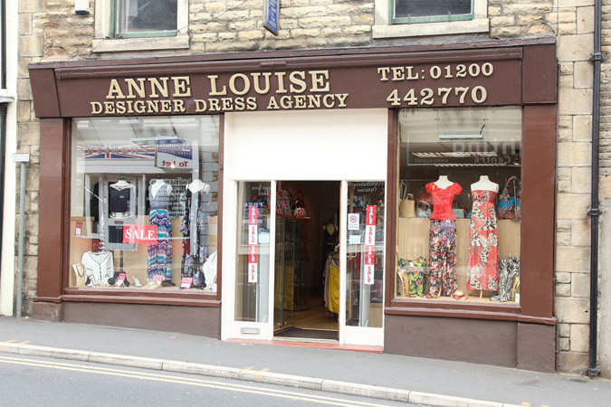 Anne-Louise Designer Dress Agency